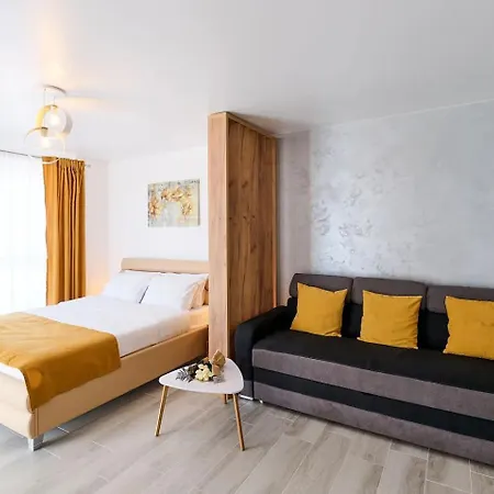 Apartment Onix By Euxin
