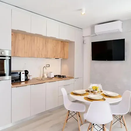 Onix By Euxin Apartment *
