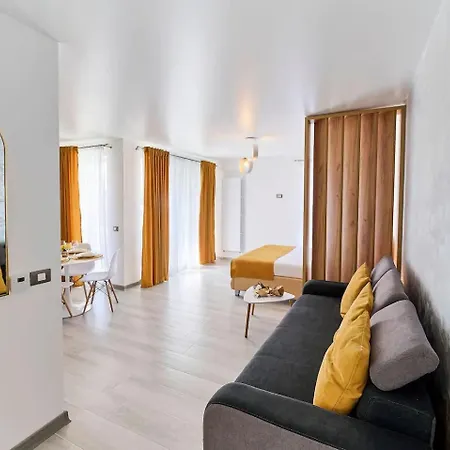 Onix By Euxin Apartment